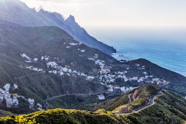 Vadi Okyanusu yakın köyde