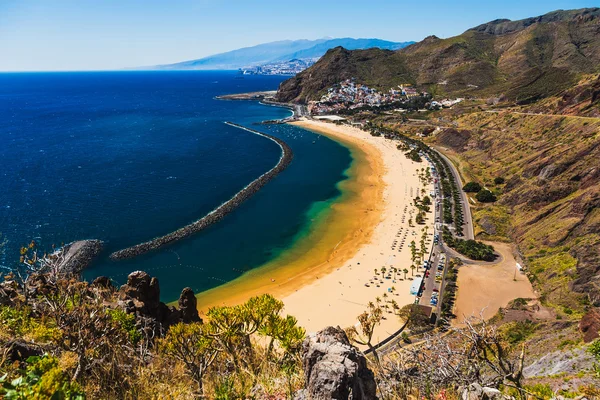 Beach Las Teresitas Santa Cruz. Tenerife, İspanya