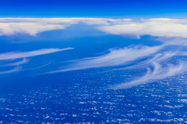 Vista no céu acima das nuvens — Fotografia de Stock