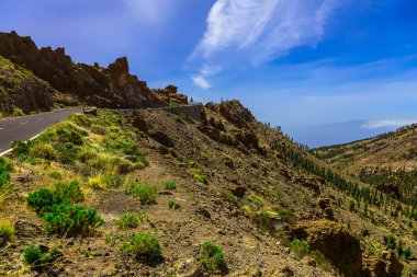İspanya Tenerife adasında dağlar
