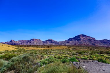 İspanya Tenerife adasında dağlar