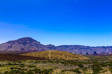 İspanya Tenerife adasında dağlar
