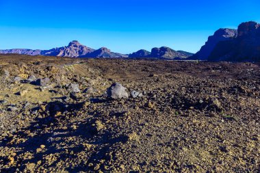 İspanya Tenerife adasında dağlar