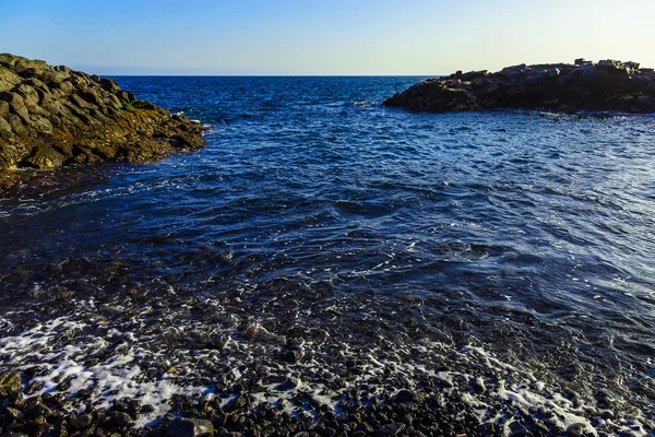 Kámen nebo na pobřeží Atlantského oceánu — Stock fotografie