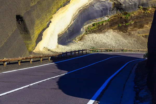 Paysage avec route sur l'île de Tenerife — Photo