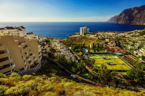 Costa del Océano con Edificios — Foto de Stock