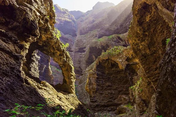 ロッキー山脈の自然のアーチ — ストック写真