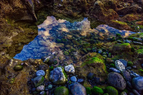 Piedras de playa en el océano Fondo abstracto —  Fotos de Stock