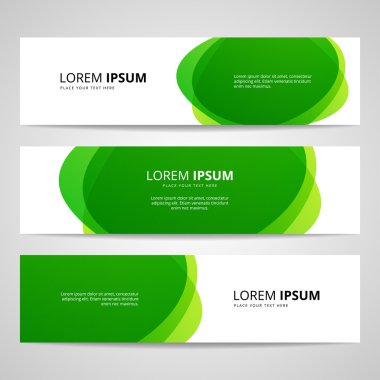 Üç yeşil afiş kümesi