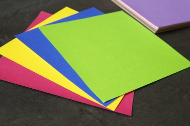 Origami kağıt