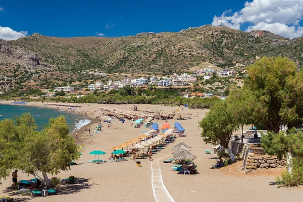 Palaiochora beach, Kréta szigetén. Görögország. Tengerre nyíló kilátásnak örvend — Stock Fotó