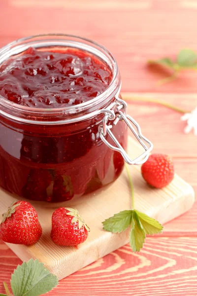 Traditional strawberry homemade jam. — Stock Photo, Image