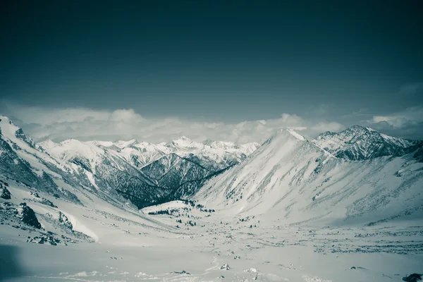 Schöne Landschaft der Berge. — Stockfoto