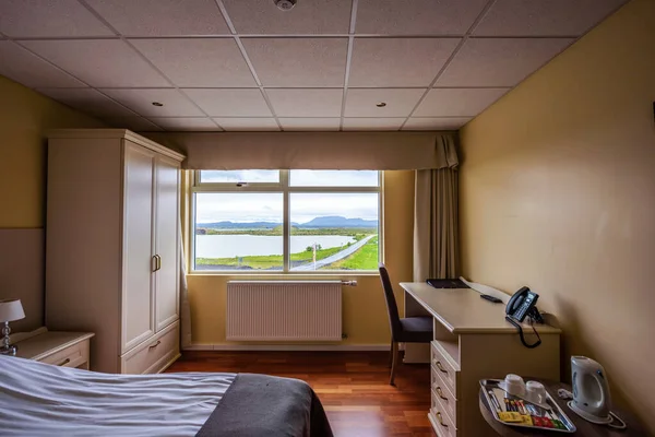 Interieur van een kamer in Hotel Myvatn gelegen nabij de Ring Road in IJsland — Stockfoto