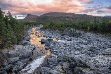 Sjoa Nehri, Gjendesheim, Jotunheim Milli Parkı, Norveç