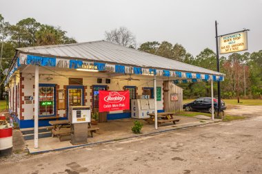 Tarih bize otoyol 19, Florida Vintage benzin pompası
