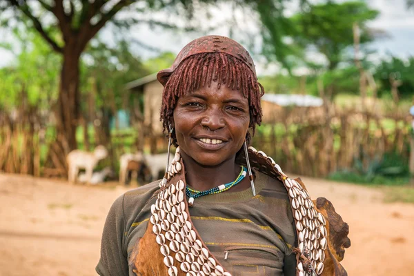 Portrait of a hamar woman in south Ethiopia — Stock Photo, Image