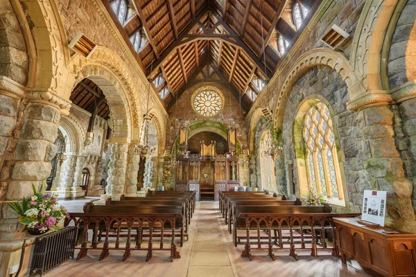 Intérieur de St Conans Kirk situé à Loch Awe, Écosse — Photo