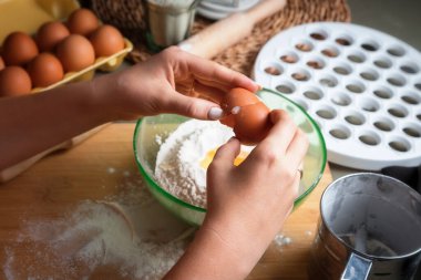 Hamur tatlısı ev yapımı. Ev yapımı..