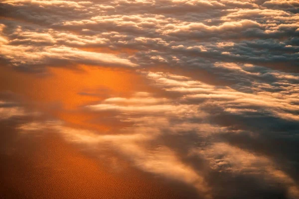 Vue Des Nuages Haut Depuis Avion Mer Est Colorée Par — Photo