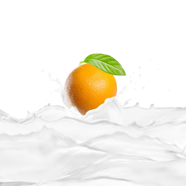 Orange On Milk Splash — Stock Photo, Image