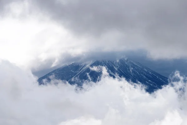 Mt. Fuji in the clouds — Stock Photo, Image