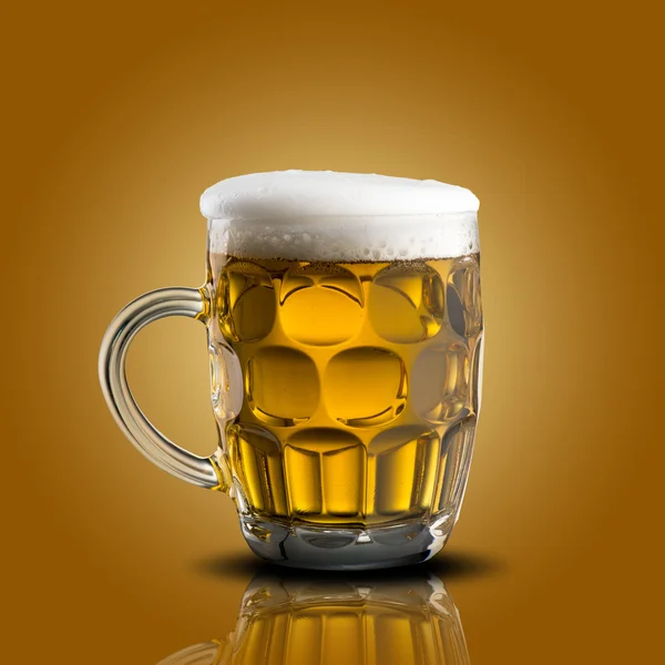 Ποτήρι κρύα μπύρα — Φωτογραφία Αρχείου