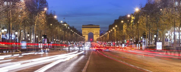 Arc de triomphe at sunset — Stock Photo, Image