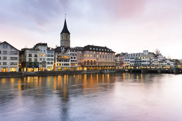Zurich miasto podczas zachodu słońca — Zdjęcie stockowe