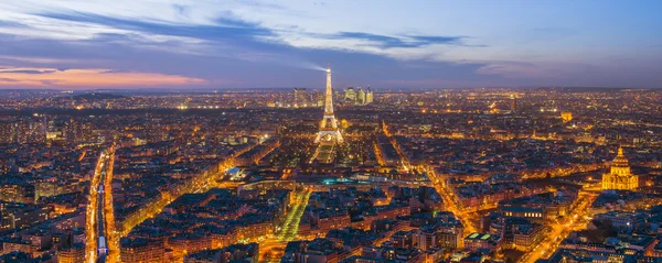 Eiffel Tower in sunset — Stock Photo, Image