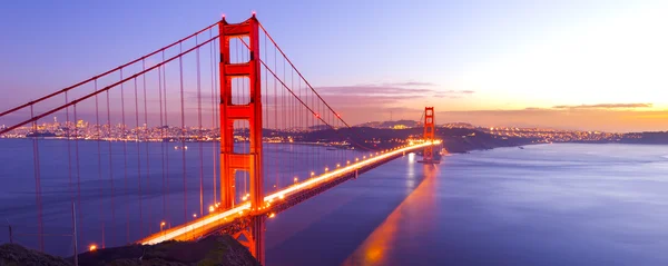 Puente de puerta de oro — Foto de Stock