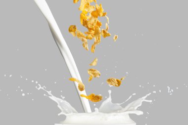 Mısır gevreği süt Splash düşen