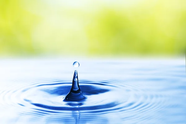 Water droplet splash — Stock Photo, Image