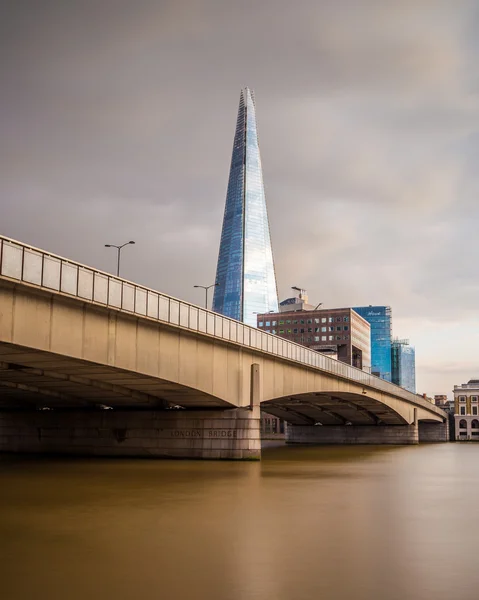 Shard na zachodzie słońca — Zdjęcie stockowe