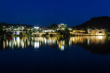 Gece Bled silüeti