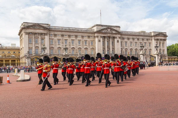 London Storbritannien Juni 2016 Musikstöd Från Regementsbandet Bytet Gardesceremoni Buckingham — Stockfoto
