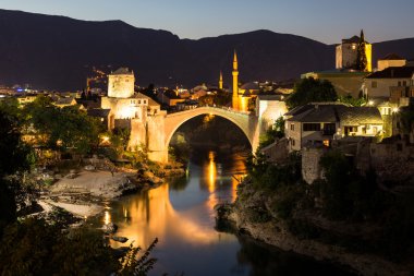 Mostar manzarası, gece