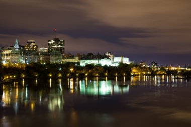 Ottawa manzarası, gece parçası