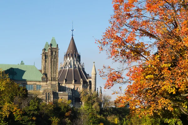 Deel van de gebouwen van het Ottawa-Parlement — Stockfoto