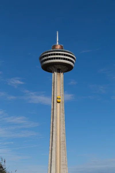 Torre Skylon - Cataratas del Niágara — Foto de Stock