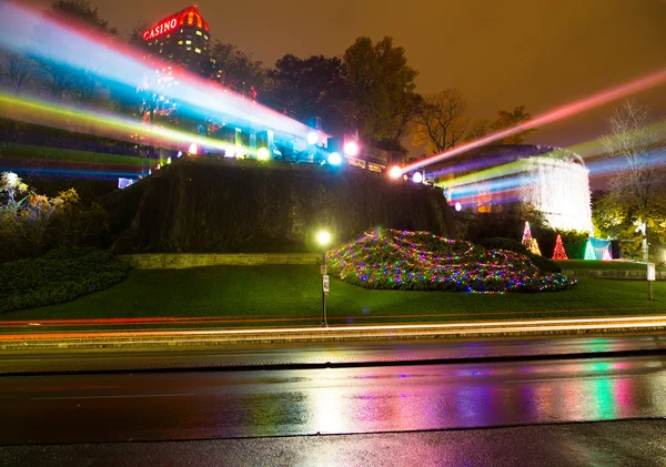 Spot lights used to Light up Niagara Falls Waterfalls — Stock Photo, Image