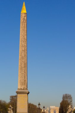 Luksor Dikilitaşı