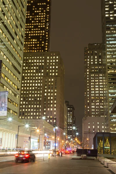 King Street Toronto på natten — Stockfoto