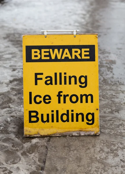 Before Falling Ice Sign — Stock Photo, Image