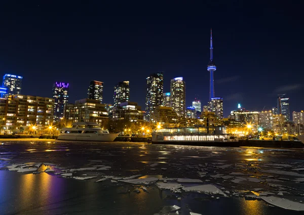 Toronto Skyline v zimě od západu — Stock fotografie