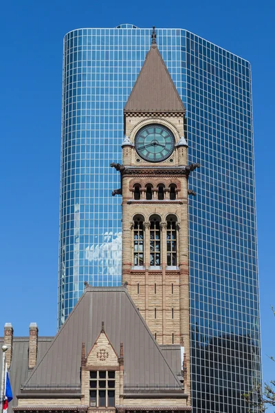 Alte Rathausuhr — Stockfoto