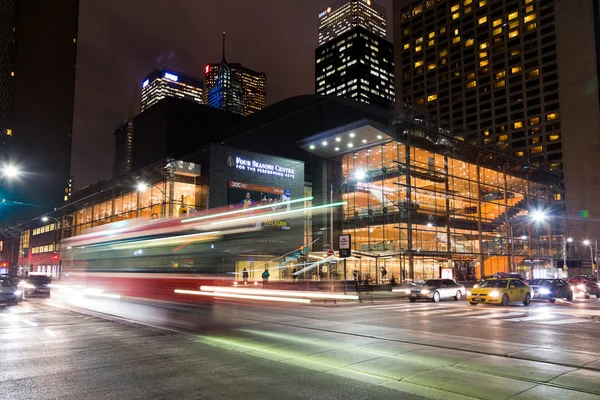 Dört mevsim Merkezi sahne sanatları için