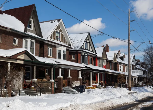 Gebäude in Toronto und Schnee — Stockfoto