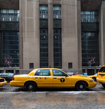 New York City Taksi ve bir tramvay