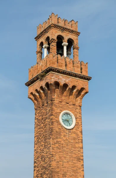 Campanile e Torre dell'Orologio a Murano — Foto Stock